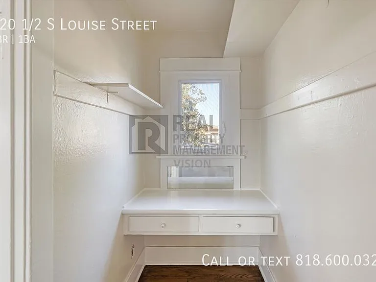 620 1/2 S Louise St — Photo 8