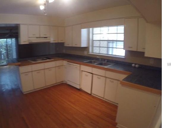 3rd image of 4708 W Estrella St