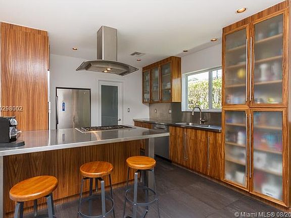5th image of 7521 Adventure Ave