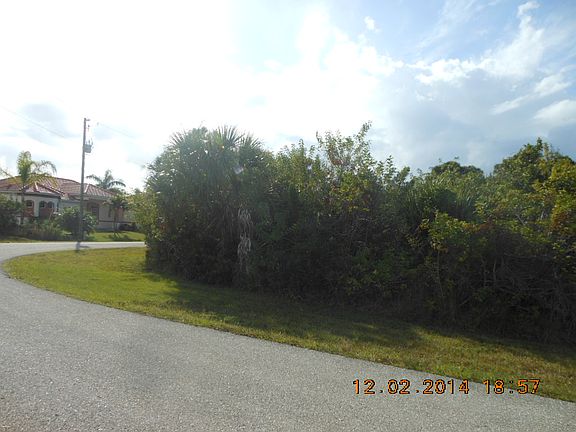 5th image of 15701 Aldama Cir