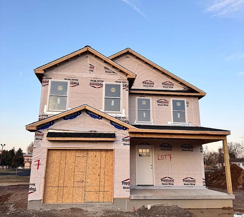 1st image of 10 McLevins Ct