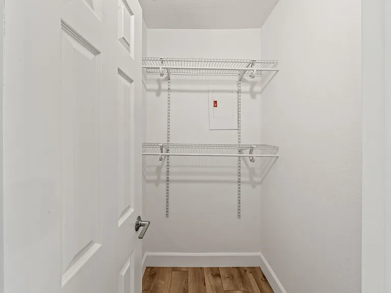 4741 Choctaw Dr — Photo 12