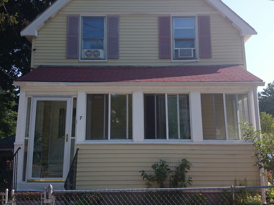 2nd image of 7 Larose Pl