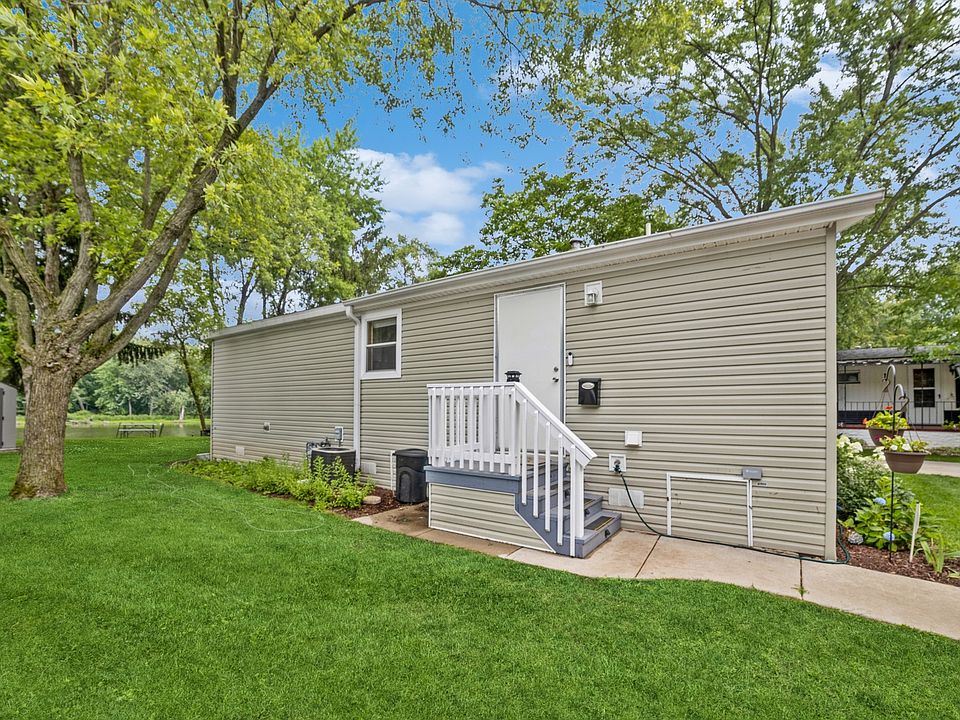 1175 Country Club Rd, Elgin, IL 60123 MLS 11843358 Zillow