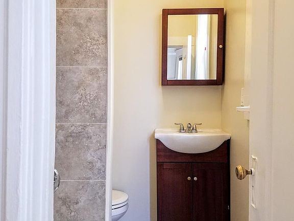 5th image of 1312 Jackson St APT 2