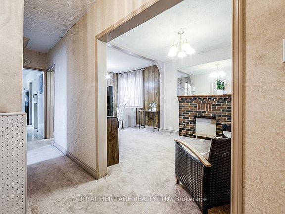 4th image of 758 Jane St