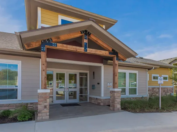 McKinney Falls Apartments