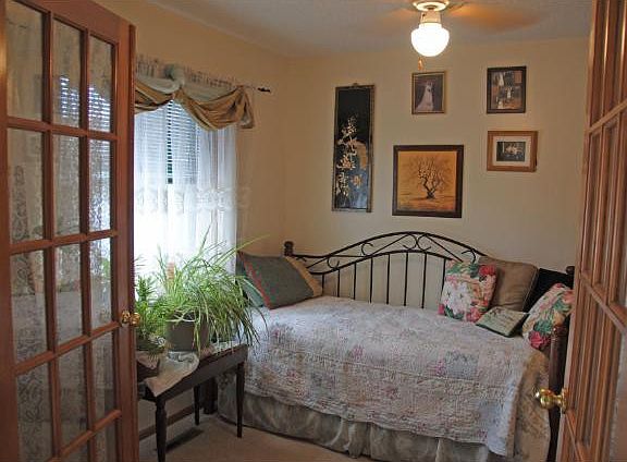 4th image of 3333 Greenbrier St #D-404