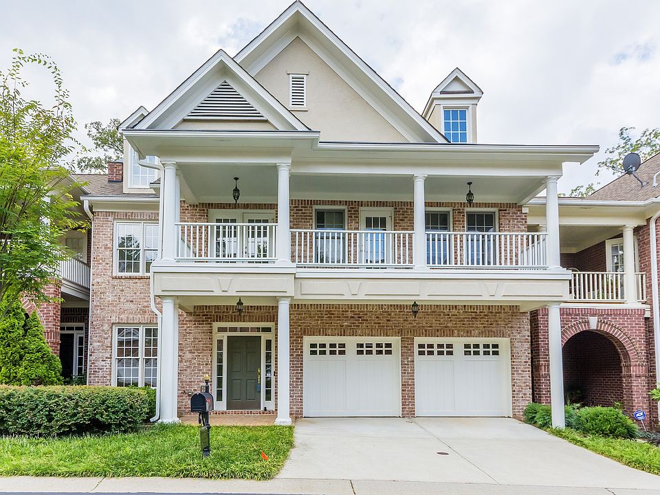 Large townhome for sale 