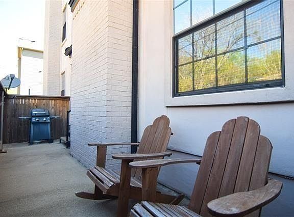 1st Floor Patio