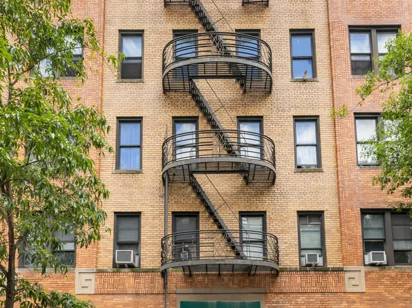 530 East 88th Street image 10 of 12