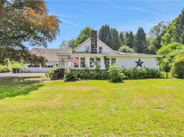 81 Spruce Road, Middletown, NY 10940