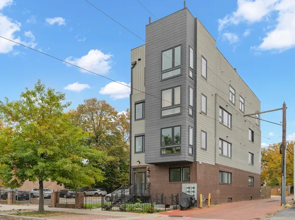4121 9th St NW Unit 2, Washington, DC 20011