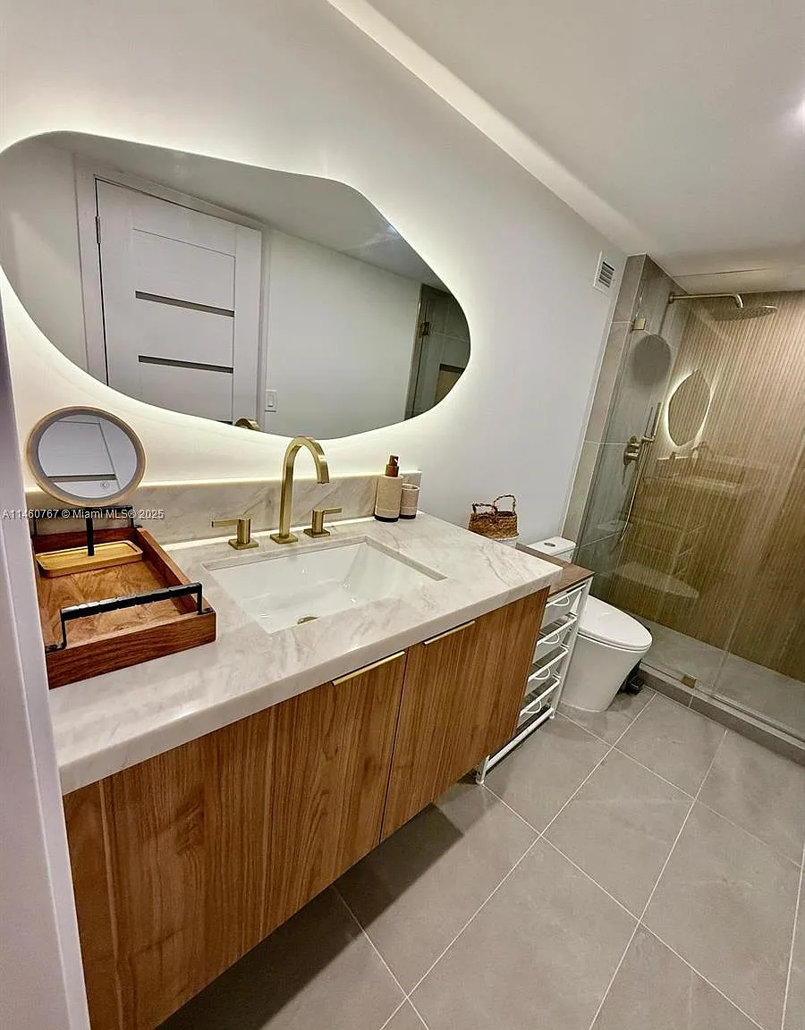 Studio, 600 sqft, $12,000 — Photo 2