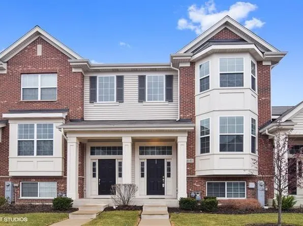 1641 Dogwood Ln, Hanover Park, IL 60133