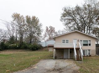 3528 Gilham Ave, Alton, IL 62002