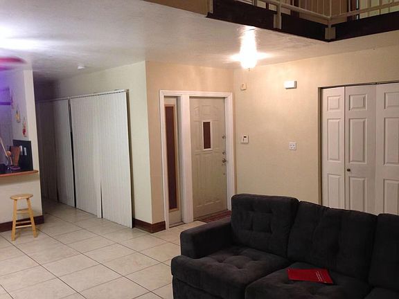 2nd image of 662 NW 102nd Ct #662
