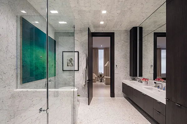 Sold by Compass | media 23