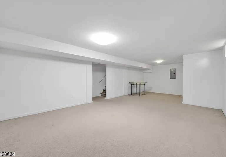 31 Winding Hill Dr — Photo 23