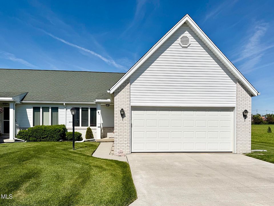 1st image of 4269 Townhouse Dr #D