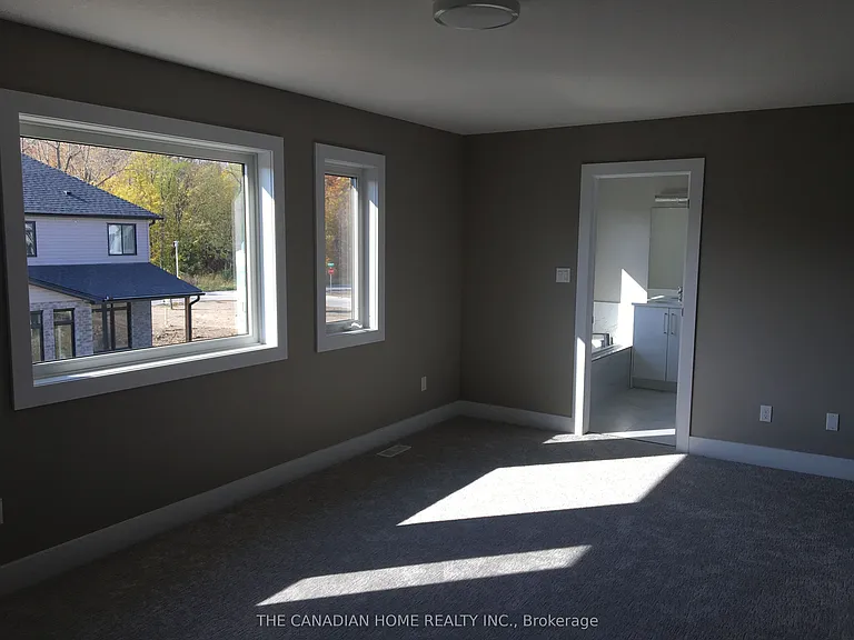 1753 Brayford Ave — Photo 15