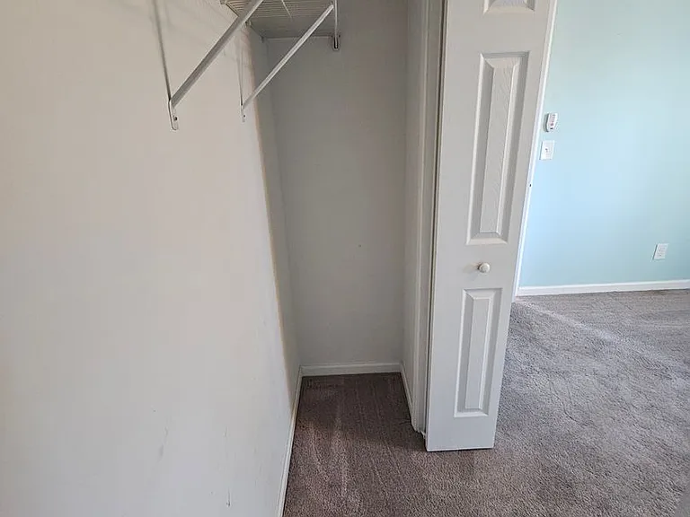 1280 White Tree Ln #B — Photo 20