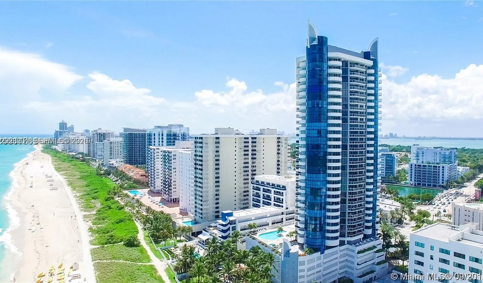 La Gorce Palace Condo — Photo 2