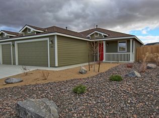 825 Garnet Way, Fernley, NV 89408