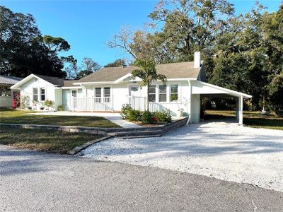 717 Boston St, Tarpon Springs, FL, 34689