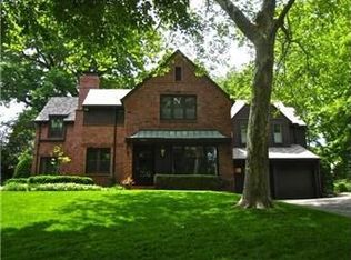 6456 Overbrook Rd, Mission Hills, KS 66208