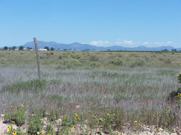 Calle Del Sol, Moriarty, NM 87035