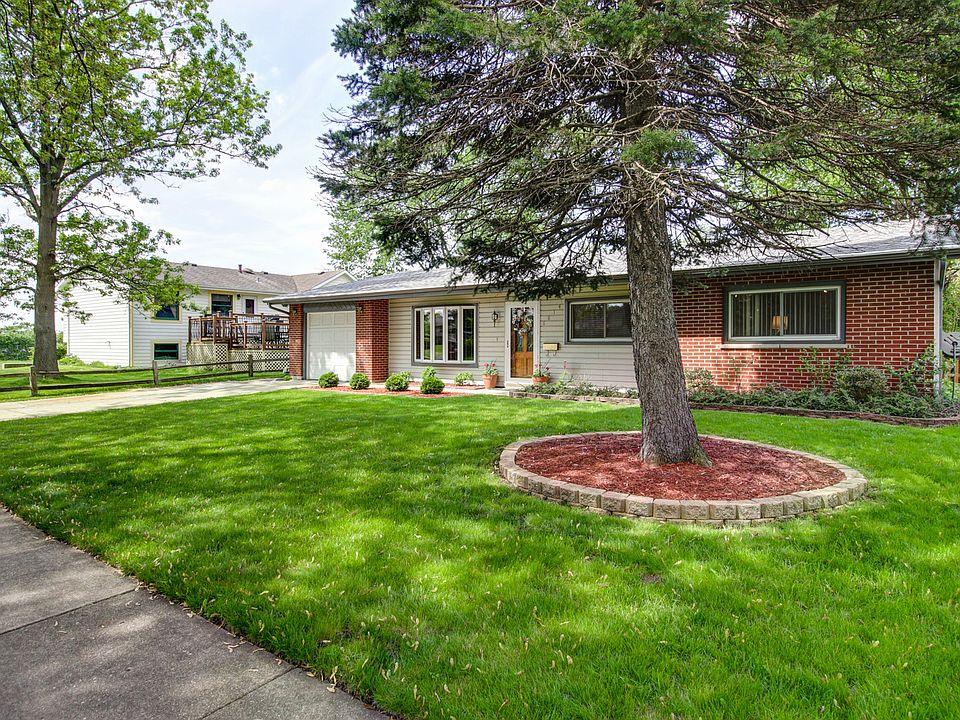 1st image of 6814 Orchard Ln