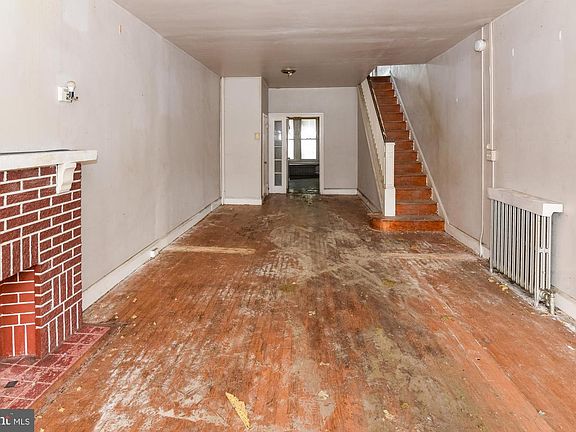 3rd image of 512 E 35th St