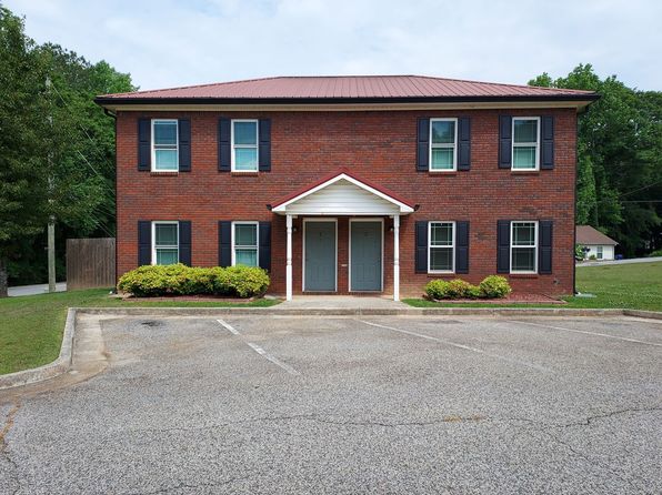 160 2nd St APT 2