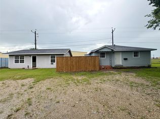 3515 5th St, Bay City, TX 77414