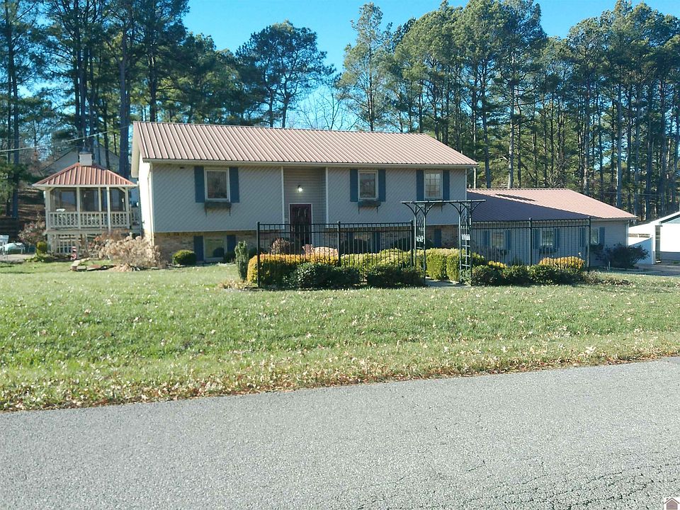 1st image of 6051 Oakhaven Dr