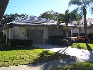 2nd image of 4891 Boxwood Cir