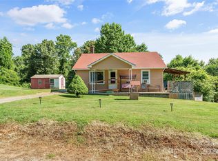 3116 Frederick Pl, Granite Falls, NC 28630