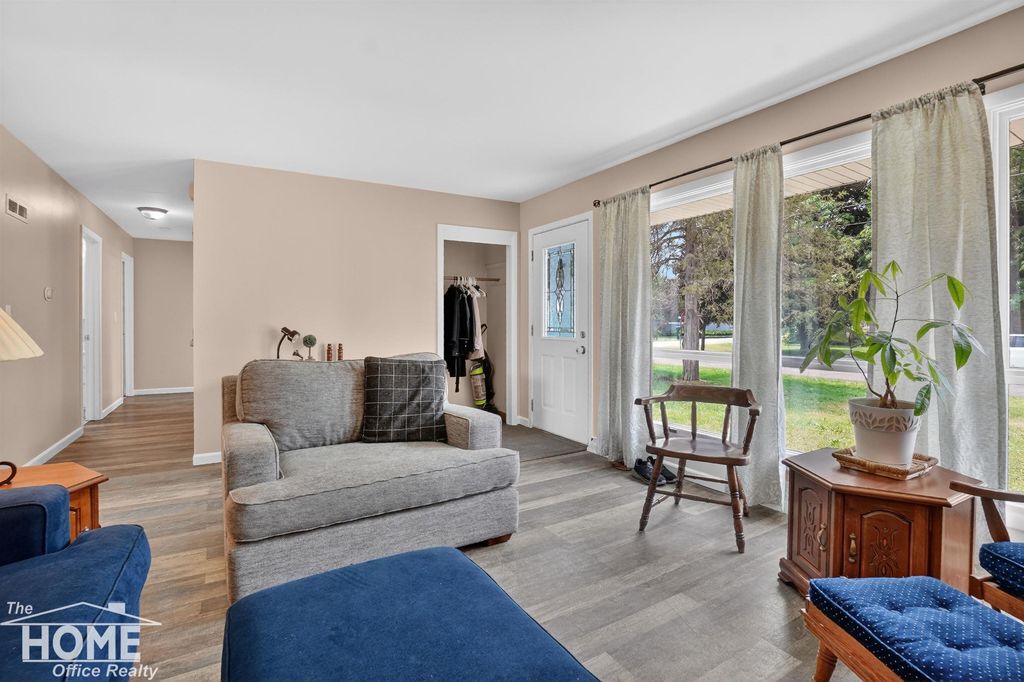Apartment in Owosso, Shiawassee - View 4