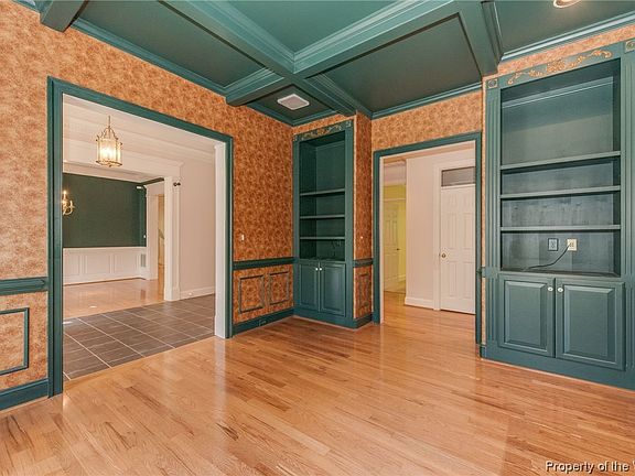 5th image of 204 Jones Mill Ln
