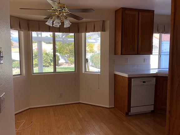4th image of 28060 Lemonwood Dr