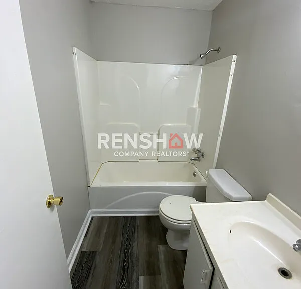 409-411 S Front St #409 — Photo 13