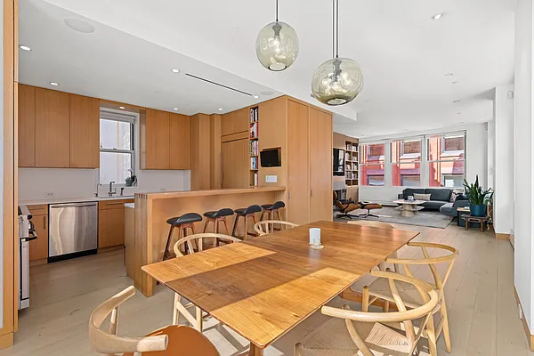 Sold by Corcoran | media 4