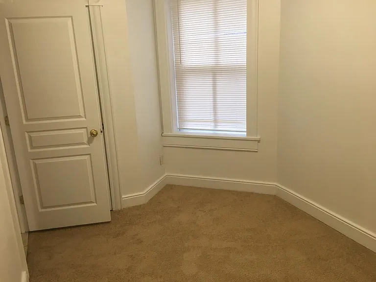 823 Bowe St #A — Photo 14