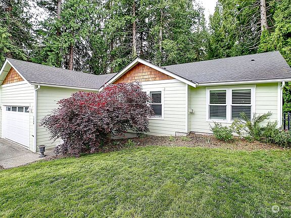 2nd image of 1360 Pilchuck Drive