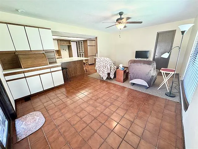 2901 Old Mallard Rd — Photo 17