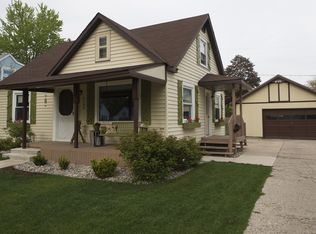 2106 Tennessee St, Midland, MI 48642