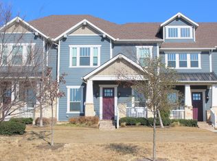 1029 Water St, Carrollton, TX 75007