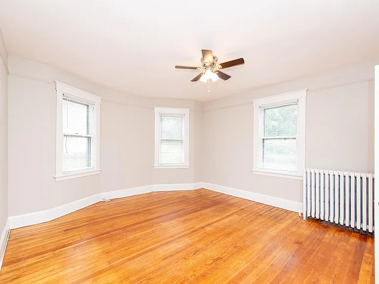 1749 Cleveland Ave #1 — Photo 3