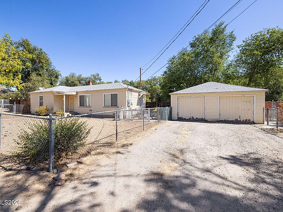 4th image of 2060 Clear Acre Ln